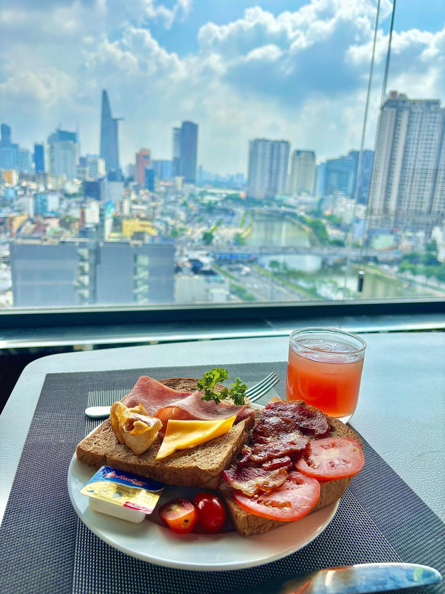 Huazhu Hotel 胡志明市 外观 照片