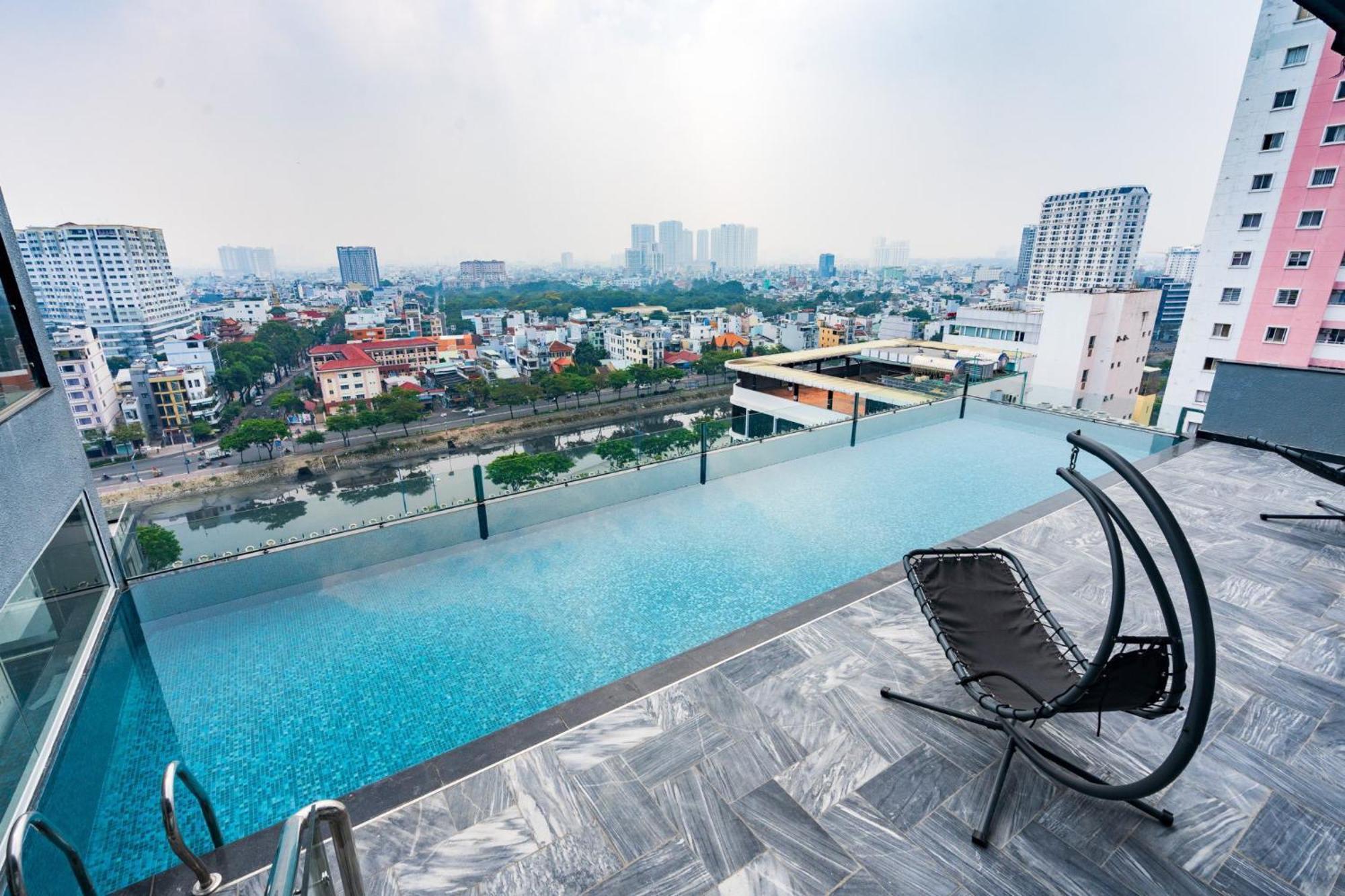 Huazhu Hotel 胡志明市 外观 照片