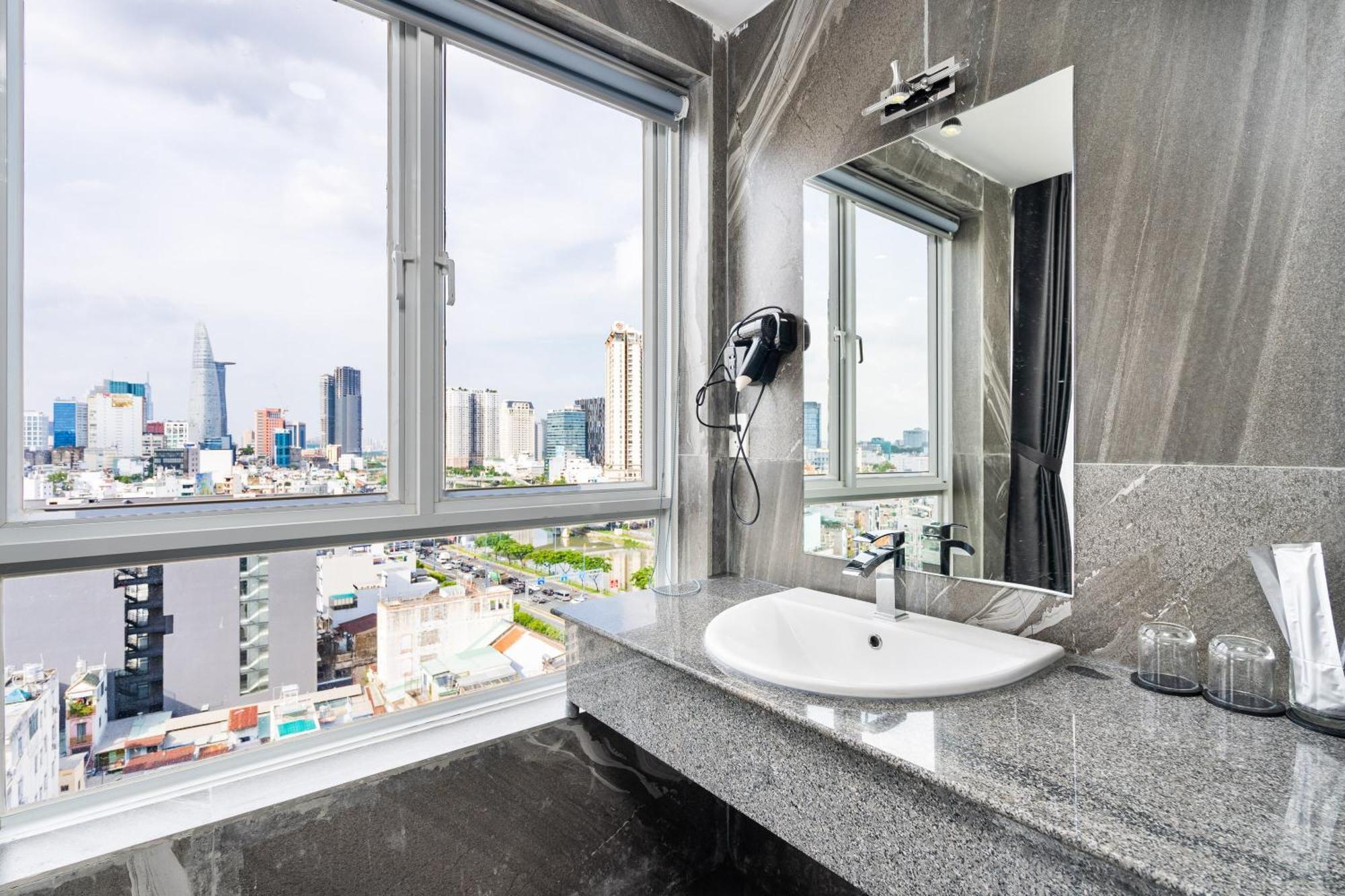 Huazhu Hotel 胡志明市 外观 照片